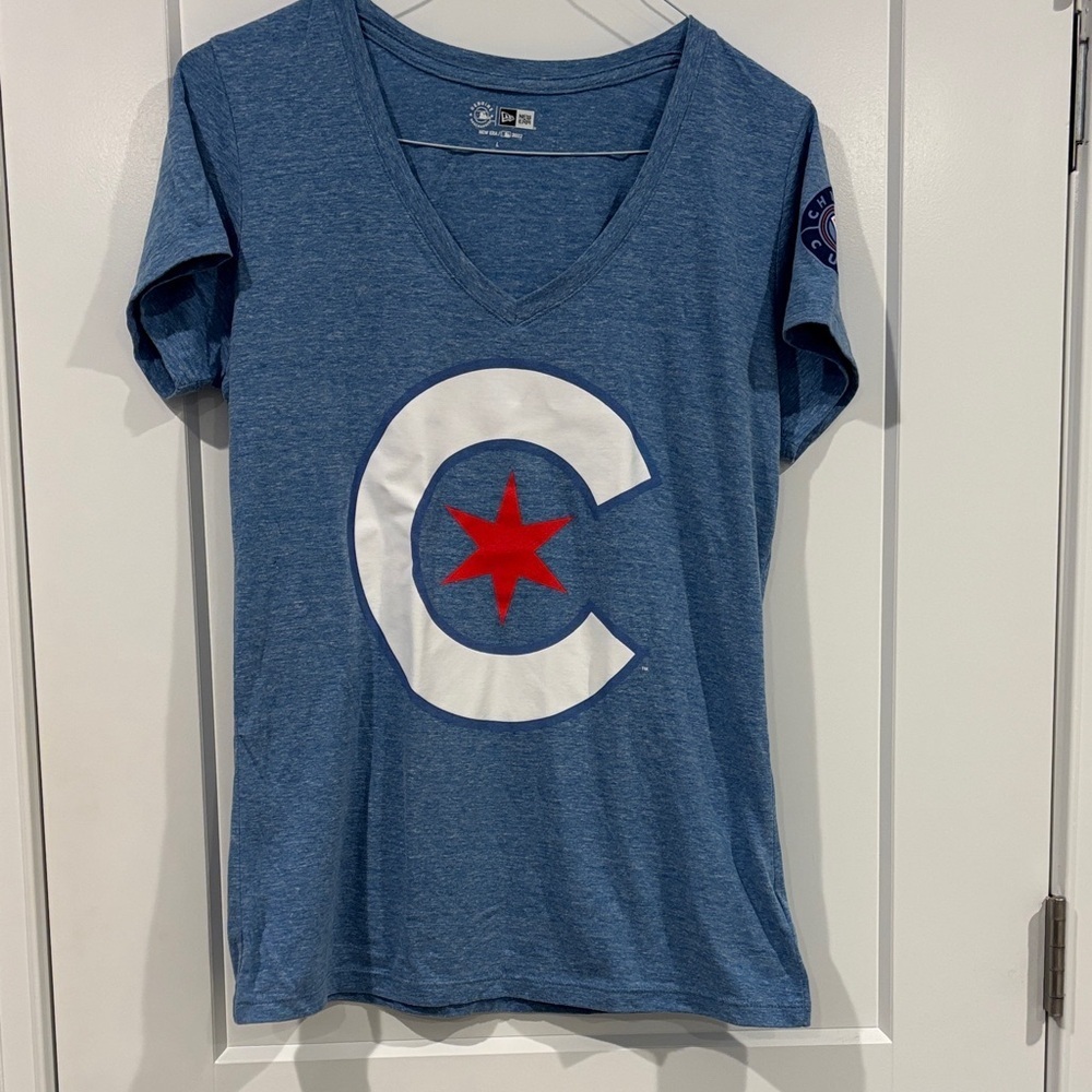 Chicago Cubs New Era Womens VNeck Tshirt Large